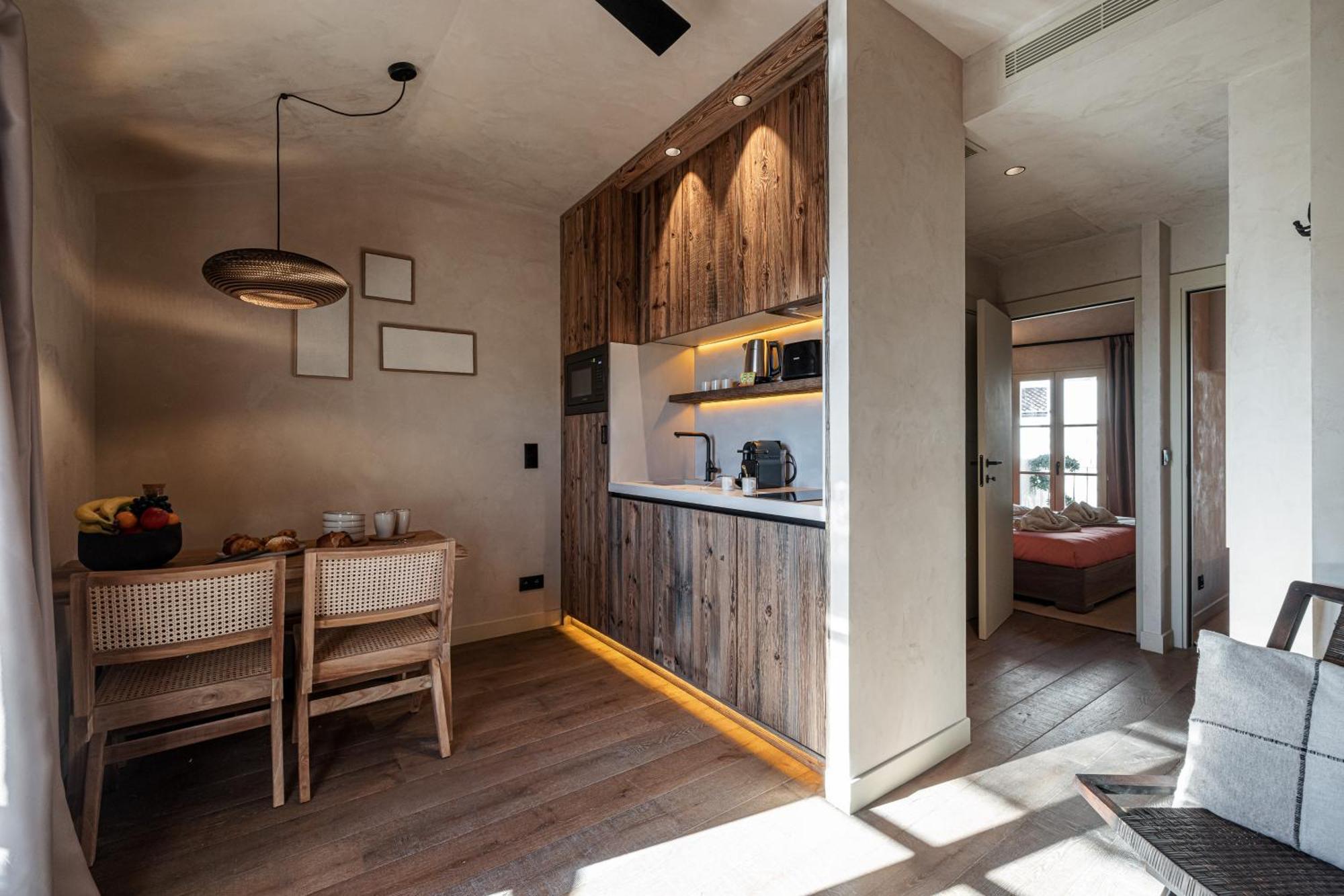 Wabisabi Suites - Mero คานส์ ภายนอก รูปภาพ